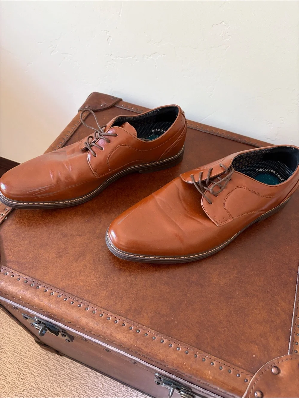 Nunn Bush Men’s Cognac Brown Leather Derby Dress Shoes
